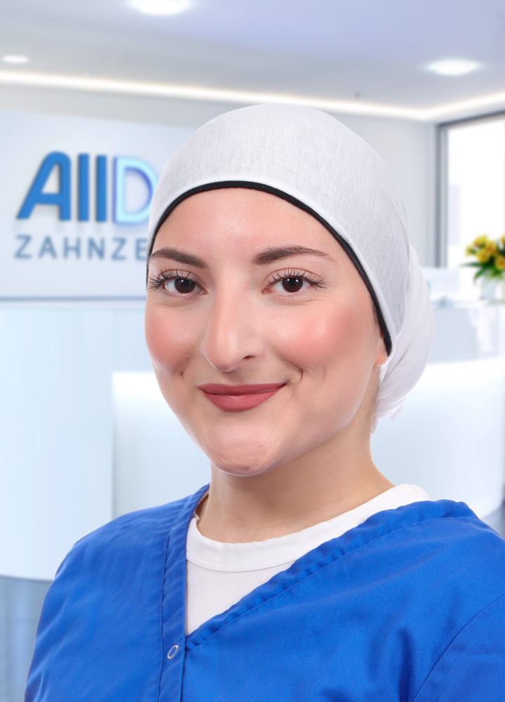 Portrait zahnmedizinische Prophylaxeassistenz Nada (AllDent Bremen)